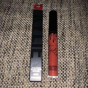 Kylie Cosmetics velvet liquid lipstick